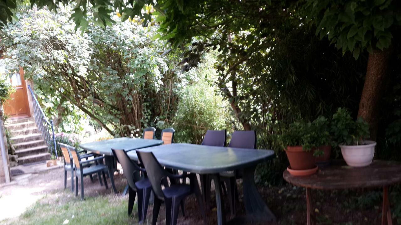 Oniros Neuffontaines Exterior foto